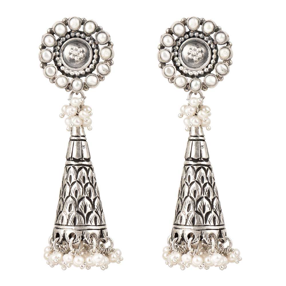 Side view showing pearl design on Reet dangle earrings