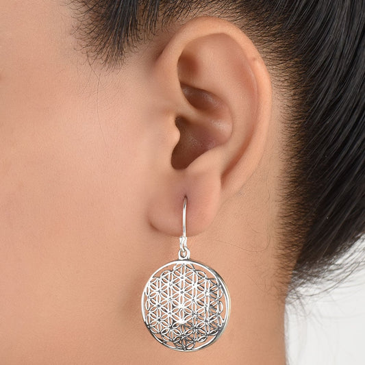 elegant floral patterns symbol earrings in 92.5 Sterling Silver