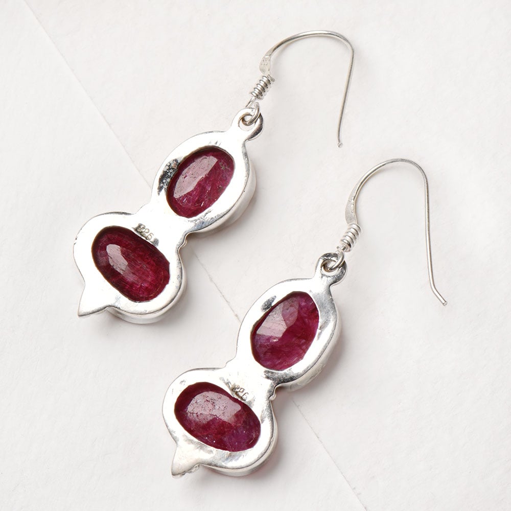 Close up of oval detailing on 92.5 Sterling Silver earrings