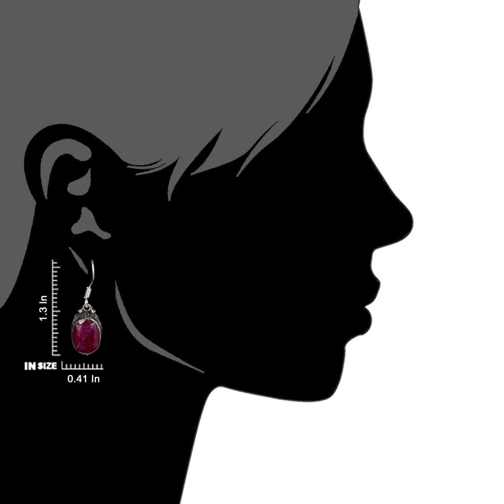 Close up of oval detailing on 92.5 Sterling Silver earrings