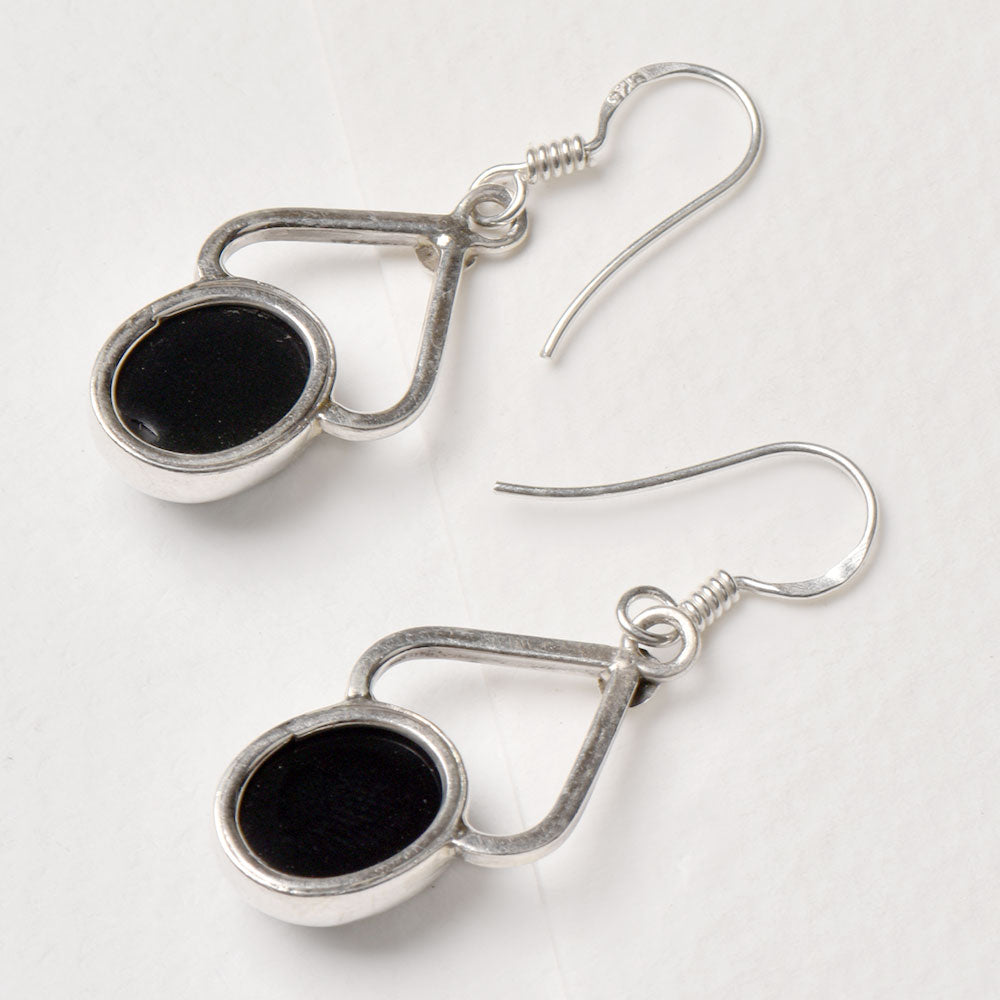 Texture of silver of Reet earrings in 92.5 Sterling Silver