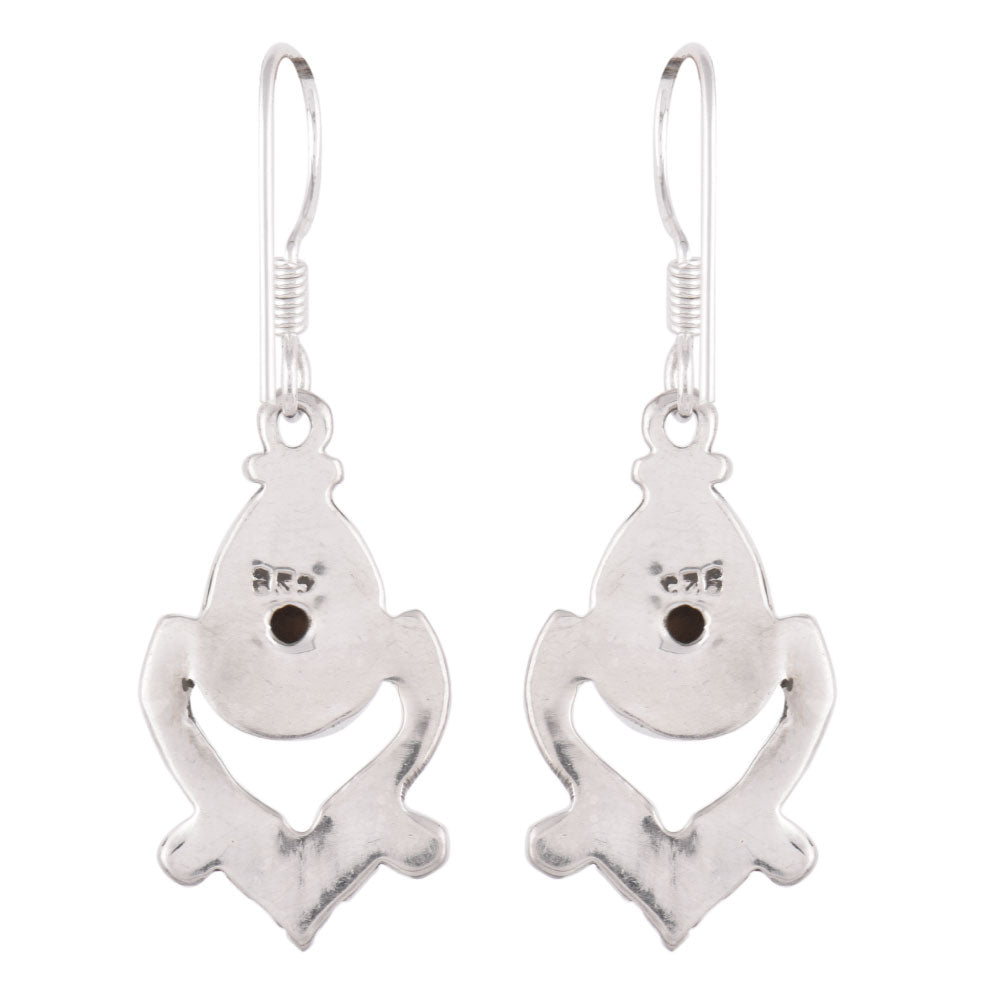 Close up of Oval stone set in sterling silver oval