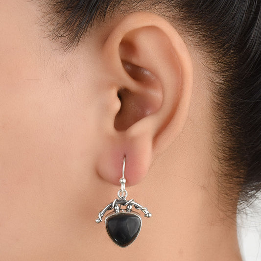 Texture of silver of Aabha Quartz earrings in 92.5 Sterling Silver