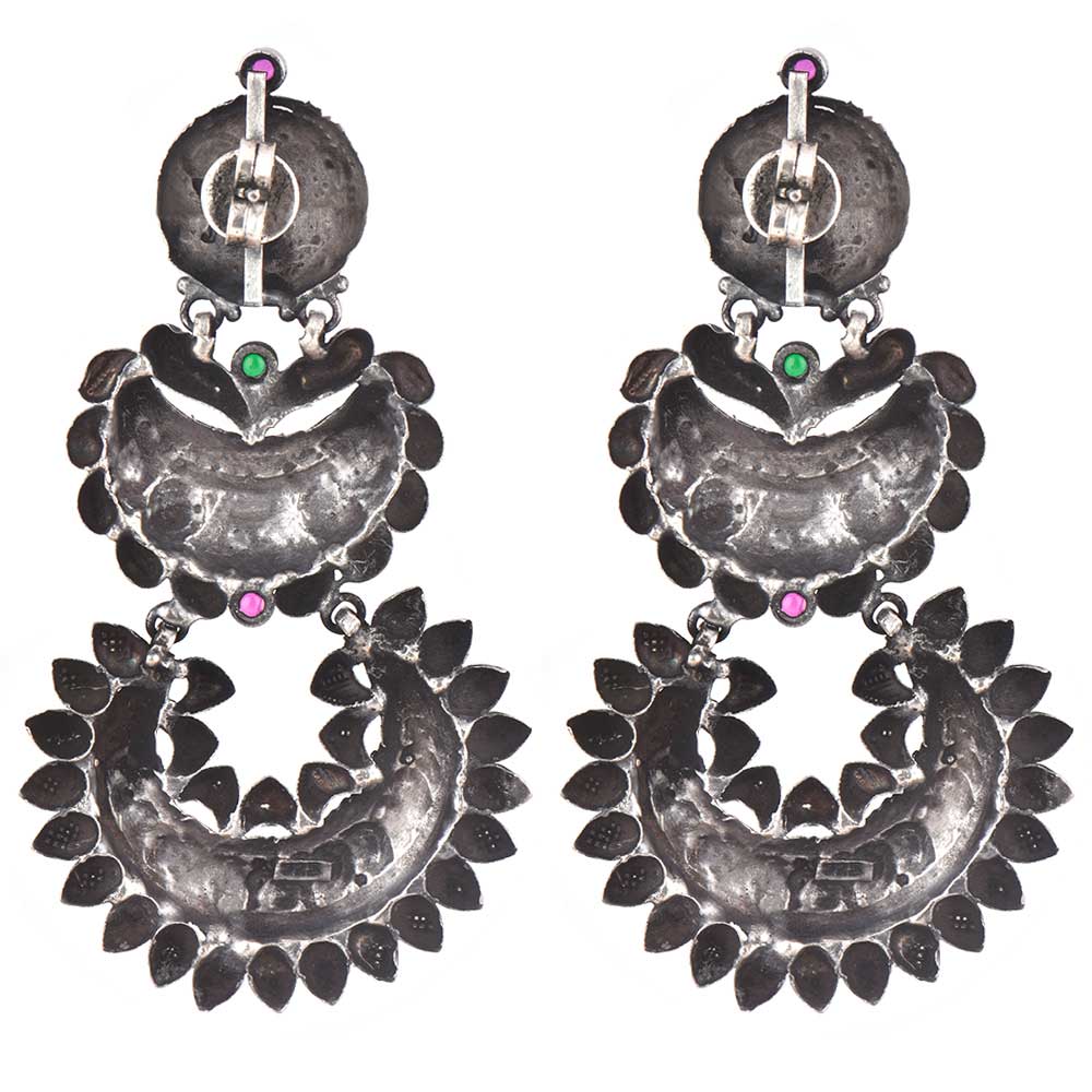 Side profile showing Peridot & Jade on the earrings