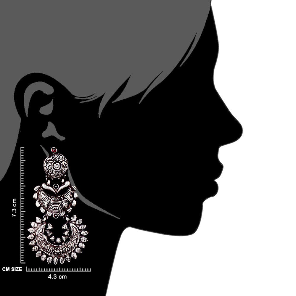 Close up of heritage details crafted by artisans