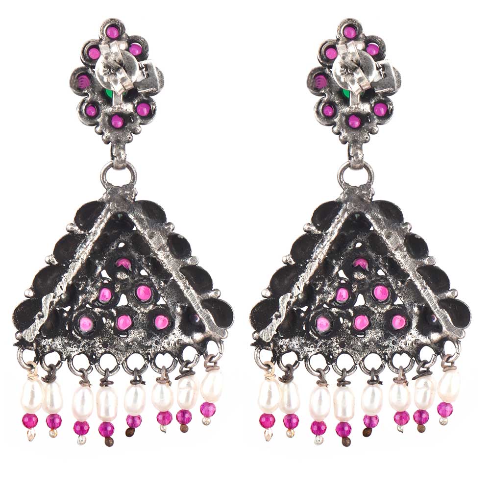 Triangle design in 92.5 Sterling Silver