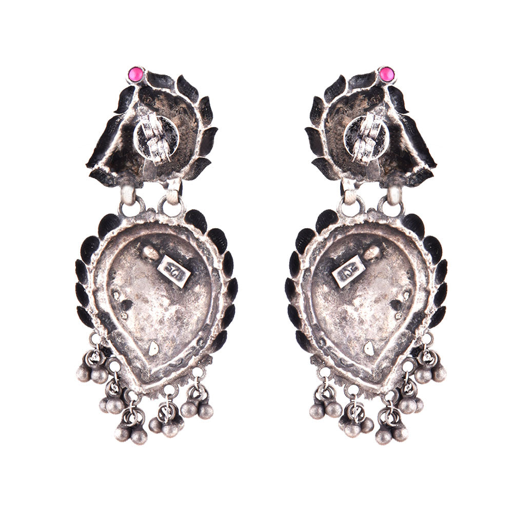 Floral design in 92.5 Sterling Silver