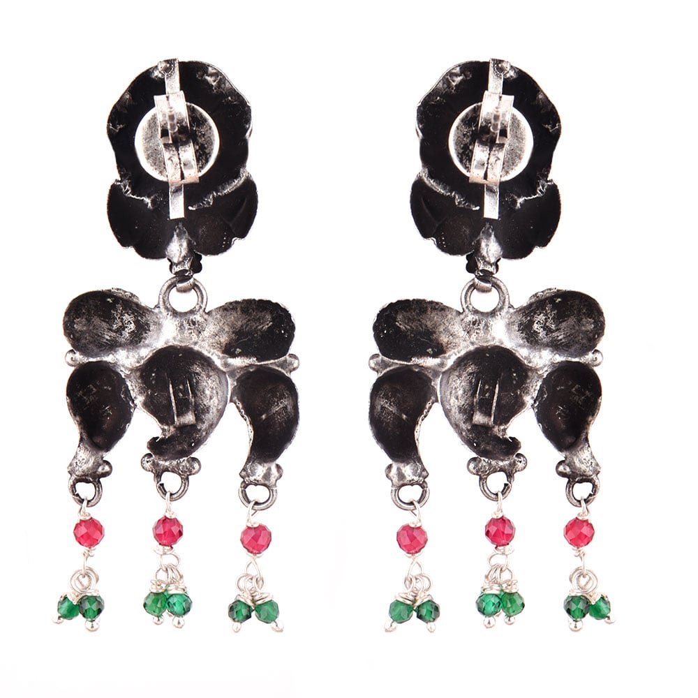 Elegant design in 92.5 Sterling Silver