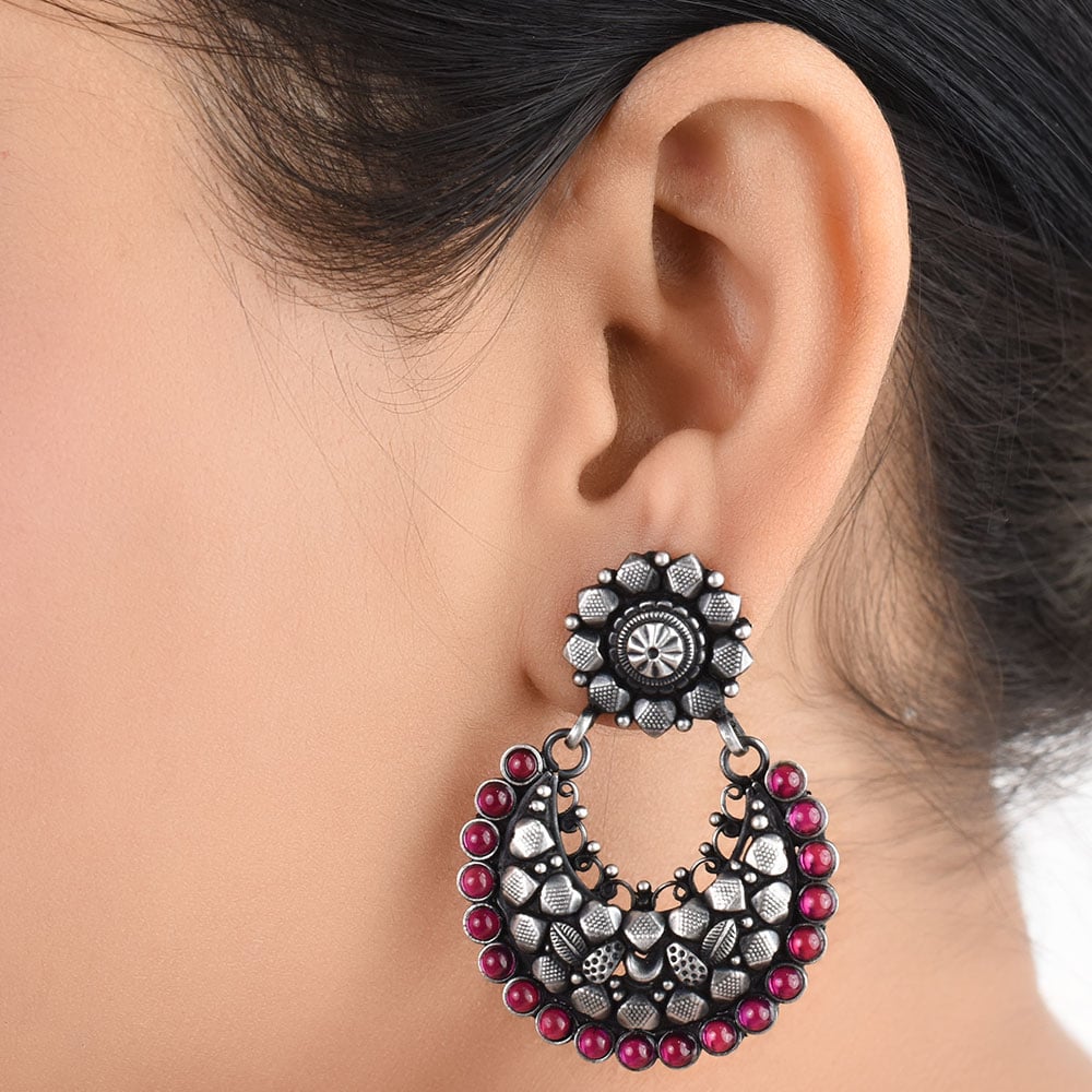 Handcrafted earrings in 92.5 Sterling Silver