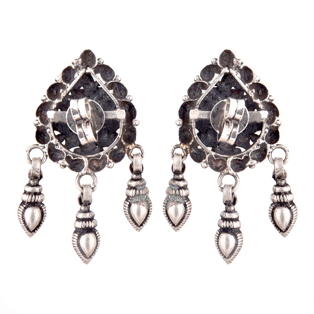 Elegant design in 92.5 Sterling Silver