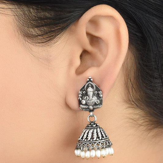 Pearl pear earrings in 92.5 Sterling Silver
