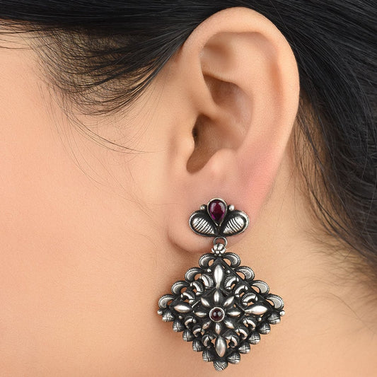 Handcrafted earrings in 92.5 Sterling Silver