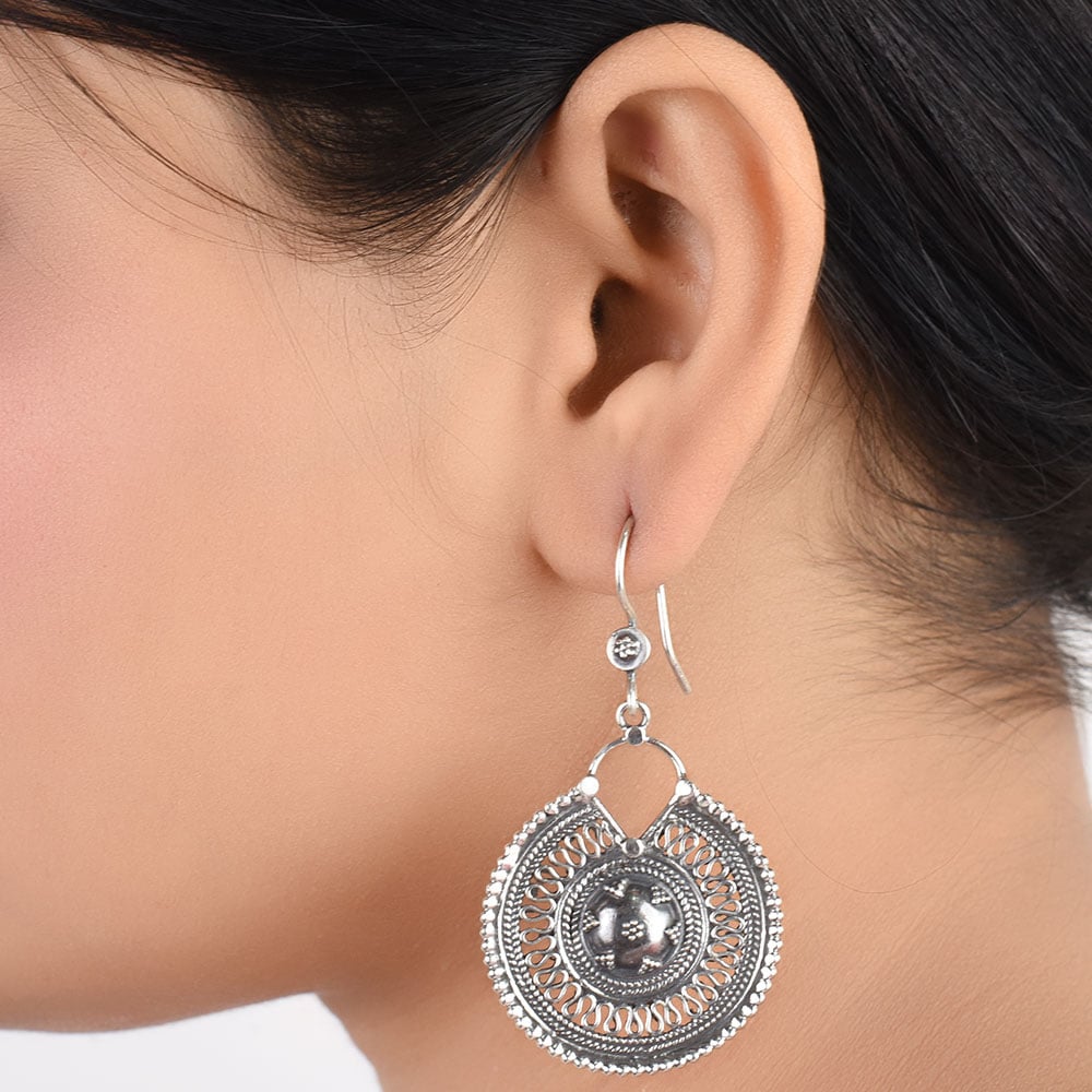 Front view of Reet round earrings in 92.5 Sterling Silver
