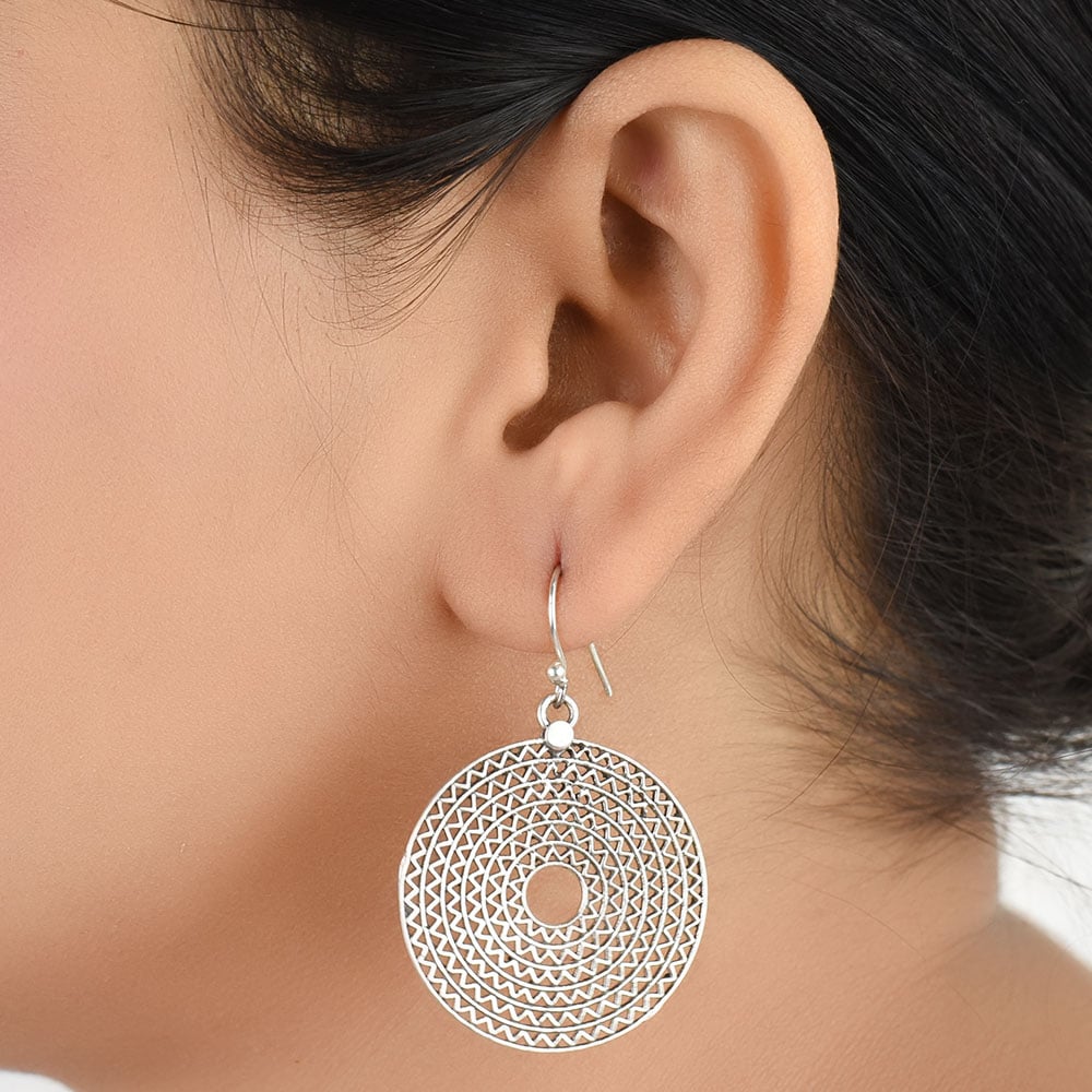 Front view of Reet round dangle earrings in 92.5 Sterling Silver
