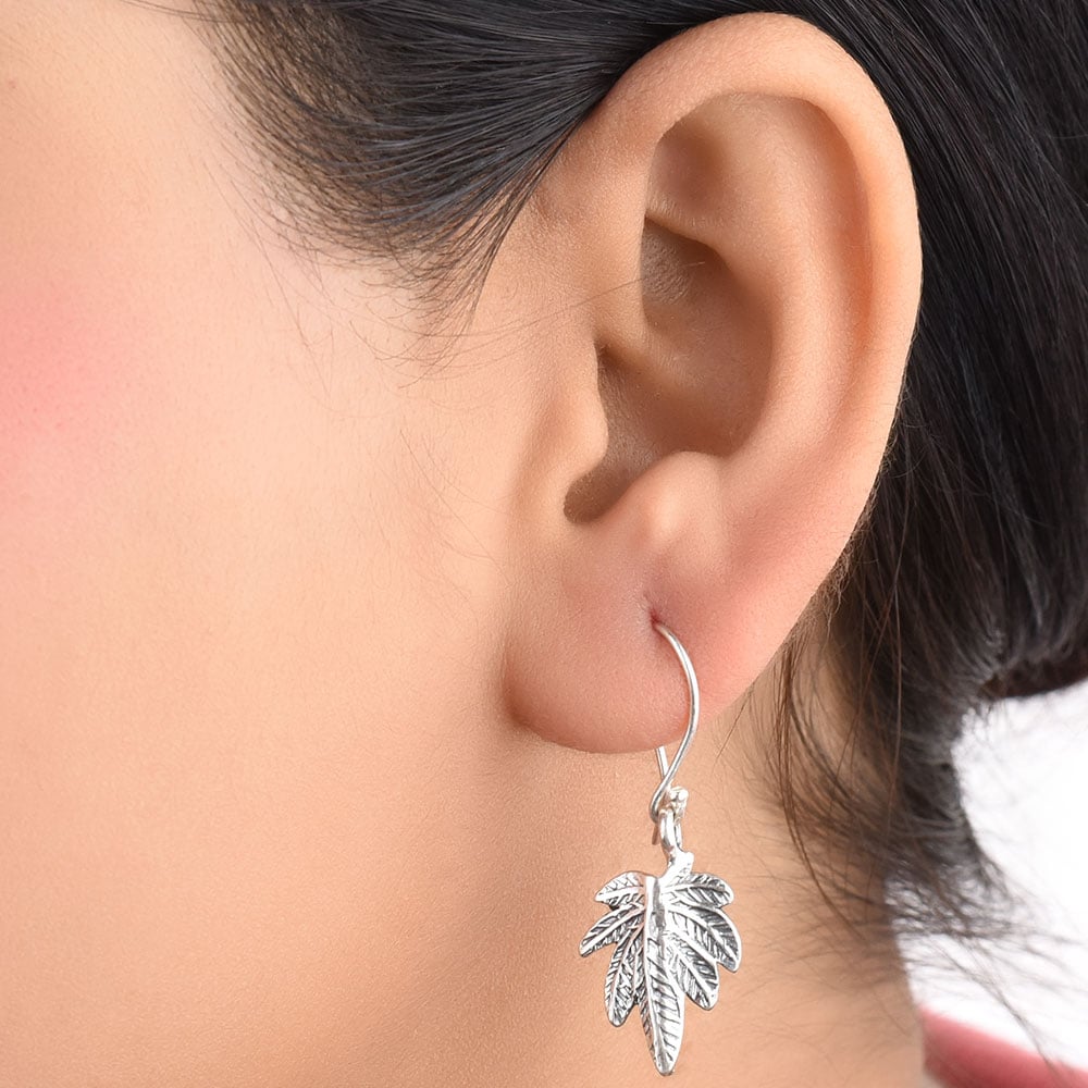 Front view of vanika leaf earrings in 92.5 Sterling Silver