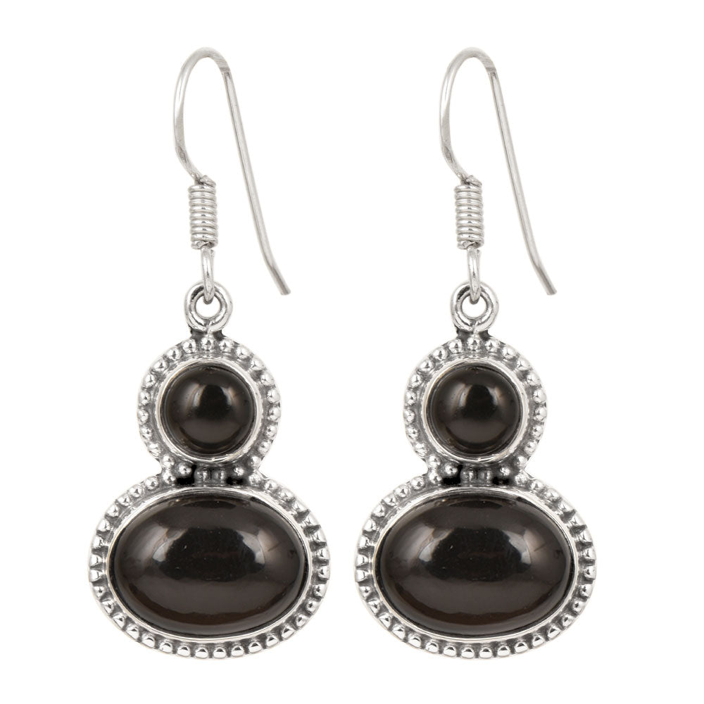 Focus on the onyx dangle motif of these onyx dangle earrings.