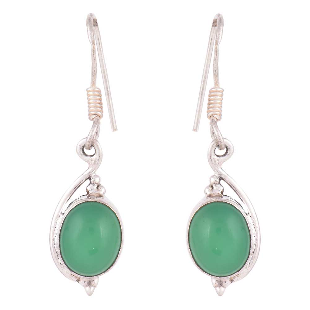 Stylish representation of Agate Oval Earrings conveying elegance and grace.